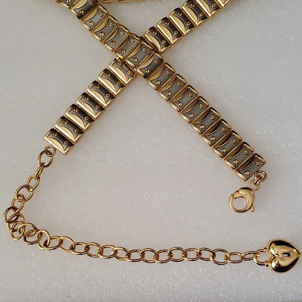 Gold and Gray Heart Charm Metal Belt Total Length 39